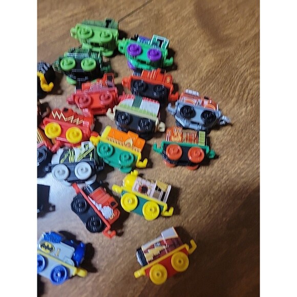 Thomas The Tank Train and Friends Lot Mini Trains Super Heroes etc.. - Picture 10 of 12